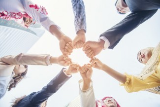 Tanpa Riba, Sistem Keuangan Islam Tumbuhkan Ekonomi dan Kebahagiaan Ummat