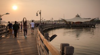 Masuk Ancol Pengunjung Wajib Vaksinasi Covid-19 Dosis Pertama