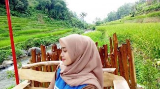 Pesona River Tubing di Desa Wisata Sindangkasih Garut