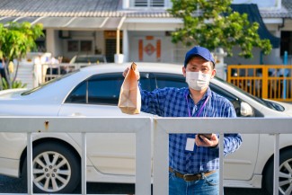 Kominfo: 3.830 Orang Positif Covid-19 Beraktivitas di Ruang Publik