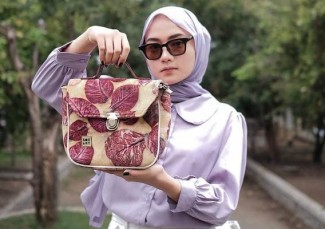 Jualan Sejak Kuliah, Brand Tas Muslimah Ini Bersaing di Pasar Internasional