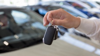 Pemerintah Gratiskan Pajak Penjualan Mobil Baru