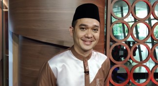 Berupaya Hijrah Bersama Istri, Fadlan Mengaku Lebih Tenang
