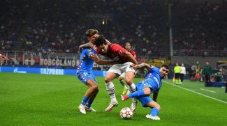 Tampil 10 Pemain, AC Milan Takluk 1-2 dari Atletico Madrid