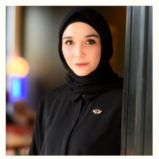 Cara Intan Erlita Membatasi Pemakaian Gadget Berlebih pada Anak