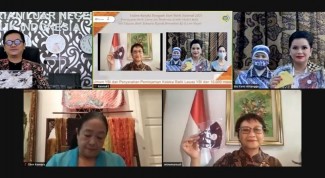 Kemenlu Terima Hibah Batik dari BIN House