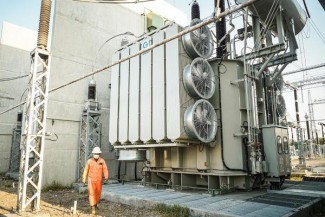 PLN Rampungkan Proyek Strategis Nasional, Listrik Jawa Timur Kian Andal