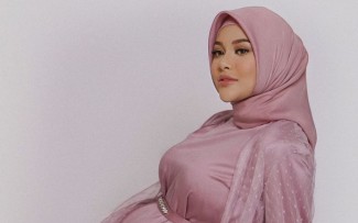Aurel Hermansyah Mantap Berhijab Sejak Ramadan Lalu