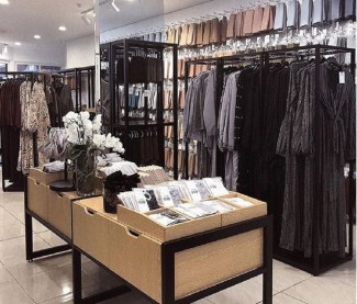 Bakat Jualan dari Kecil, Muslimah Ini Sukses Kembangkan Usaha Busana Wanita