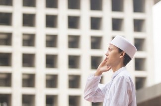 Adzan Disoroti Media Asing, Kemenag: Tuntunan Pengeras Suara Masih Relevan