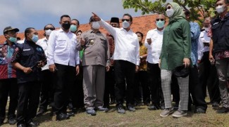 Dukung Nelayan Tradisional, KKP akan Bangun Dermaga di Pantai Sine