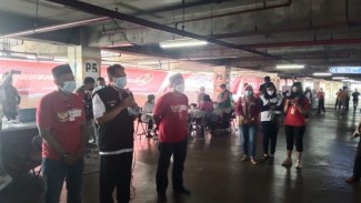 Relawan Bhineka Tunggal Ika Gelar Vaksinasi Massal di Surabaya