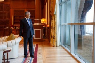 Ini Rahasia Perdana Menteri Tertua di Dunia Tetap Sehat di Usia 96 Tahun