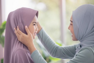 Cara Menanamkan Iman kepada Allah dan Rasulullah Sejak Dini