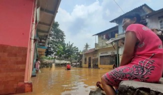 Banjir di Rawajati Pancoran Diduga akibat Luapan Kali Ciliwung