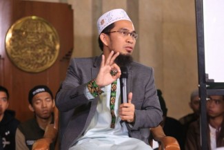 UAH: Hari Pahlawan Momentum Kenang Jasa Ulama dan Habaib untuk Kemerdekaan Indonesia
