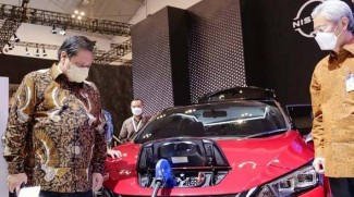 Nissan  Tampilkan Dua Kendaraan Listrik di GIIAS 2021