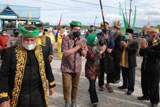 Gus Halim : Adat Istiadat Desa Kekayaan Luar Biasa