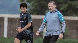 Kalah dari Persita Tangerang, Pelatih PSS Sleman Murka