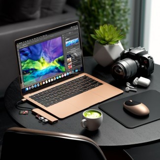 7 Gadget Terbaik Tahun 2021 dari Smartphone Hingga Earbud