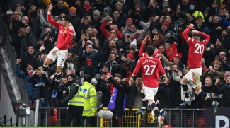 Man United Kalahkan Arsenal, Carrick Sanjung Ronaldo