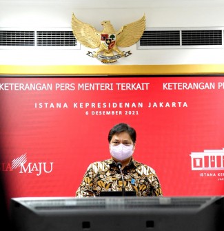 Waspada Varian Omicron, Pemerintah Dorong Vaksinasi bagi Kelompok Rentan dan Anak-Anak