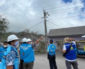 Sebanyak 29 Ribu Pelanggan Terdampak Erupsi Semeru Kembali Nikmati Listrik PLN