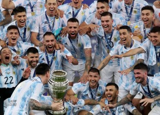 Sergio Aguero Pensiun, Lionel Messi Tulis Pesan Menyentuh