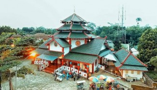 Uniknya Masjid Muhammad Cheng Ho di Purbalingga yang Bernuansa Arwana