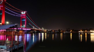 Sensasi Liburan Menyenangkan di Kota Tertua Indonesia