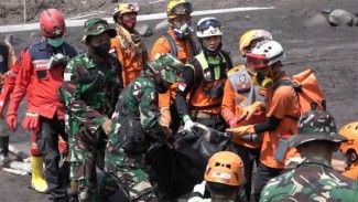 Korban Meninggal Pasca Erupsi Semeru Bertambah Menjadi 51 Jiwa