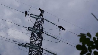PLN Bangun SUTT Bima-Sape Senilai Rp120 Miliar di Sumbawa