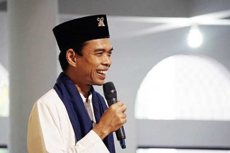 Malam Tahun Baru, UAS Sarankan Takmir Masjid Gelar Pengajian dan Muhasabah