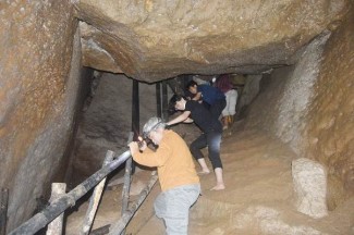 Lakukan Pemetaan, Tim Pengmas UI Temukan Potensi Geowisata di Desa Cikarang