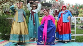 Istana Sakura Sensasi Perkampungan Tradisional Khas Jepang