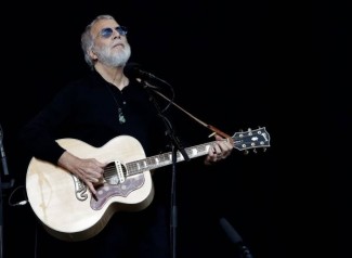 Penyanyi Kawakan Yusuf Islam Sumbang Kereta Perdamaian untuk Kota Christchurch