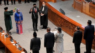 Penyanyi Harvey Malaihollo Dilantik Jadi Anggota DPR