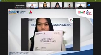Ciptakan Generasi Zakat, FOZ Wisuda 141 Mahasiswa Magang