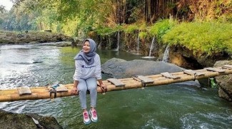 Menyusuri Indahnya Taman Teratai Biru Kali Opak Bantul