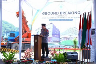 Dukung Program Kesehatan Masyarakat, Kapolri Hadiri Ground Breaking RS Muhammadiyah