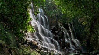 5 Rekomendasi Destinasi Air Terjun Mempesona di Bali