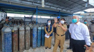 Hadapi Lonjakan Omicron, Pemkot Bandung Pastikan Stok Tabung Oksigen Aman