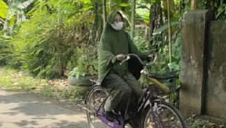 Cerita Para Ustadzah di Pelosok Daerah, Yakin Allah Maha Pemberi Rezeki