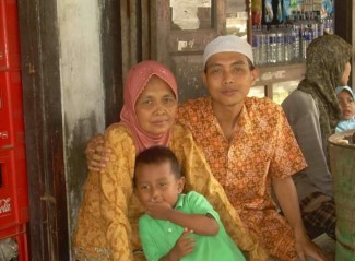 Mimpi Wasitah Si Penjual Tempe yang Ingin Miliki Keturunan Ahlil Ilmi