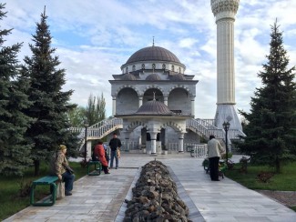 Masjid Bersejarah Ukraina Terancam Hancur Akibat Invasi Rusia