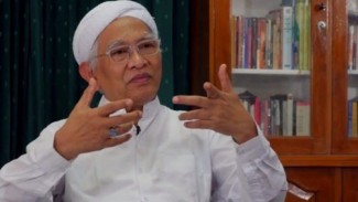 Gus Mus: Pesantren Sistem Pendidikan Terbaik, Gabungkan Ta’lim dan Tarbiyah