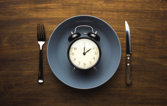 Lebih Baik Mana Mendahulukan Tahajud atau Menyiapkan Sahur?