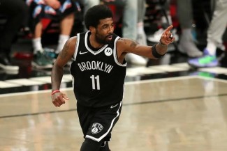 Bersinar di NBA Saat Puasa, Kyrie Irving: Allah Bersama Saya