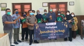 Perhutani Bagikan 1.325 Paket Sembako kepada Tenaga Kerja Non Lapangan