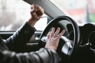 Terjebak Macet? Berikut Tips Kelola Emosi agar Tetap Santai